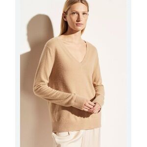 Vince Melange V-Neck Wool Cashmere Sweater in Sand